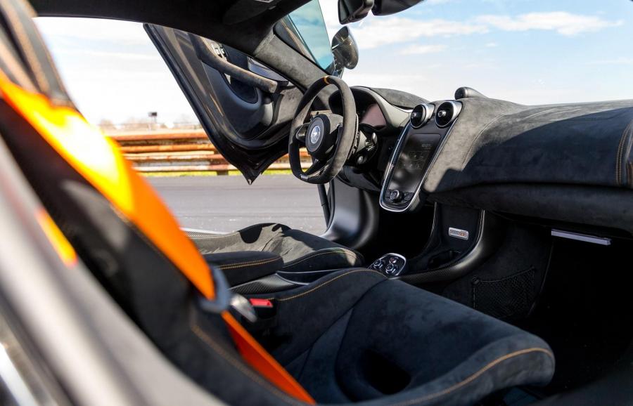Интерьер McLaren 600LT HPE1000 by Hennessey 2019 года  (фото 26 из 34)